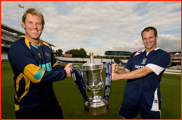 Shane Warne and Dale Benkenstein & the FPT trophy