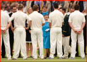 The Australian Team meets the Queen during the Test.